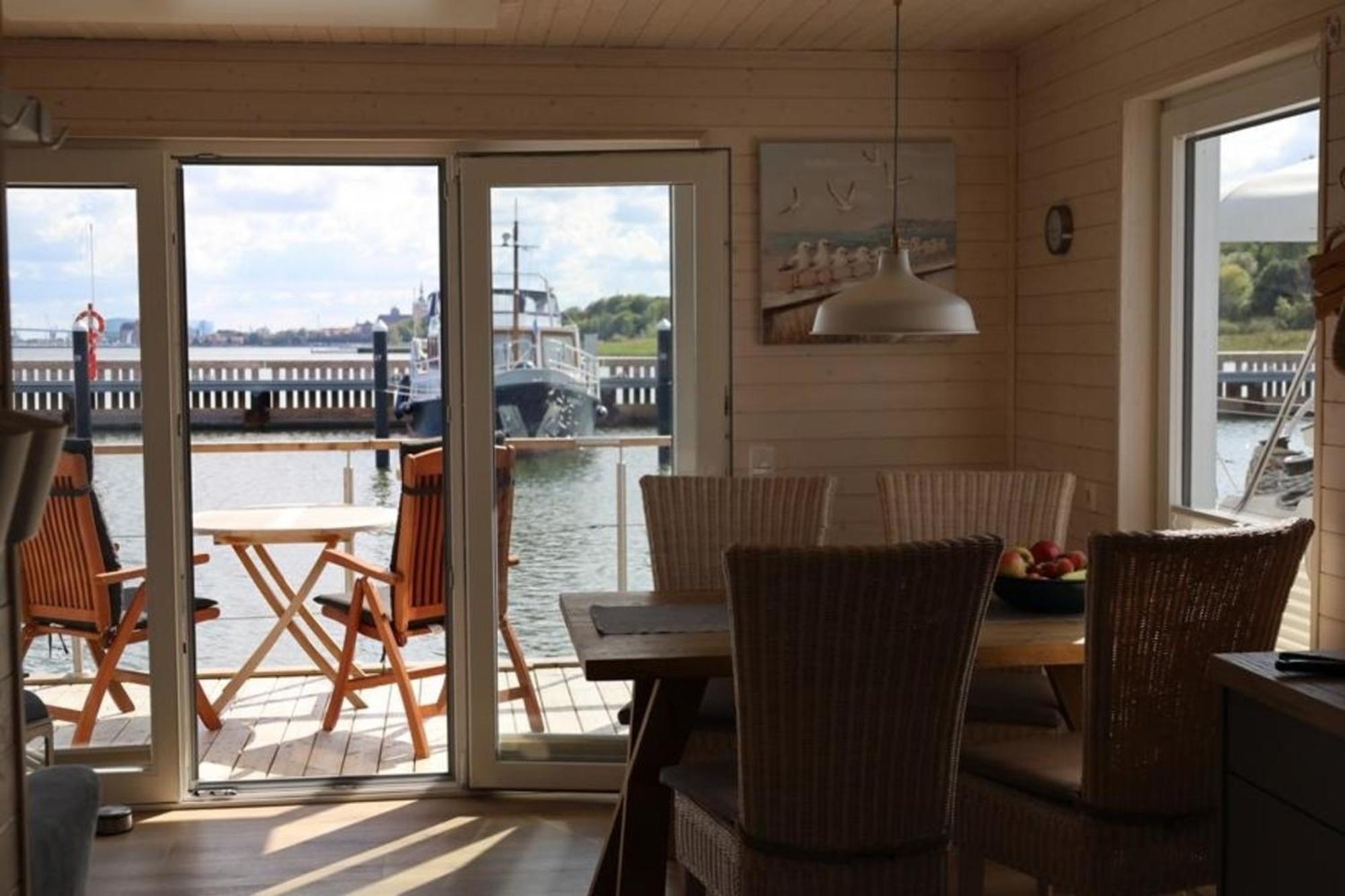 Hausboot Liliput Hotel Stralsund Luaran gambar